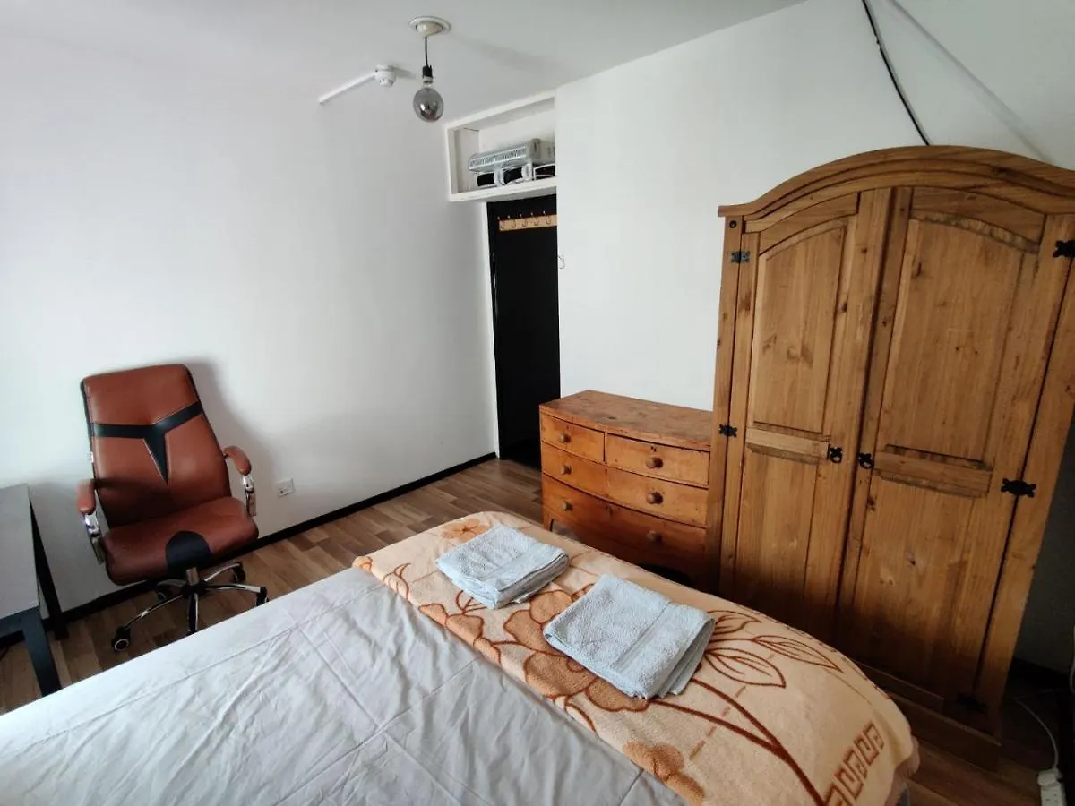 Unique Antique 2Br@Hackney Canal Apartment London